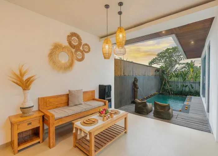 The Nugraha Private Pool With Rice Field View Villa *